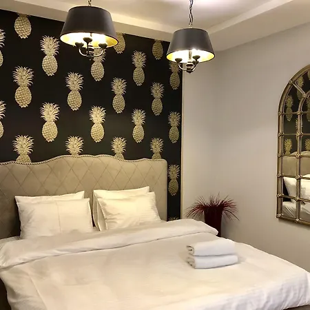 Storozhovskaya Str.6 Апартаменти Мінськ