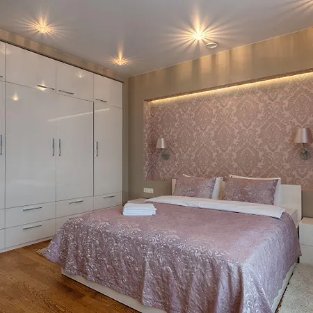 Storozhovskaya Str.6 Апартаменти